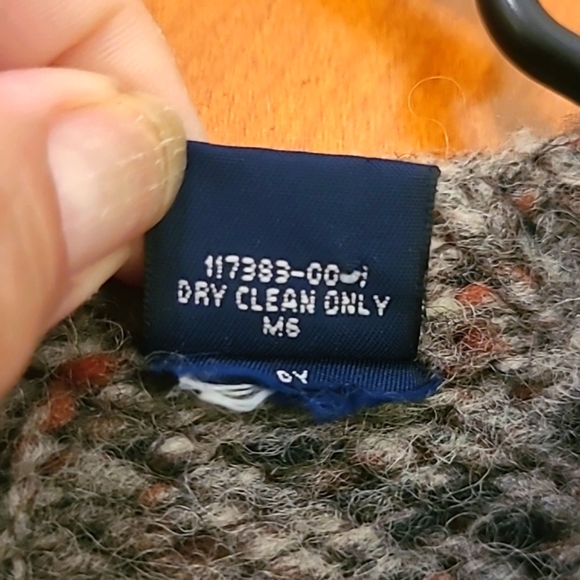 GAP Wool Sweater - Picture 5 of 12
